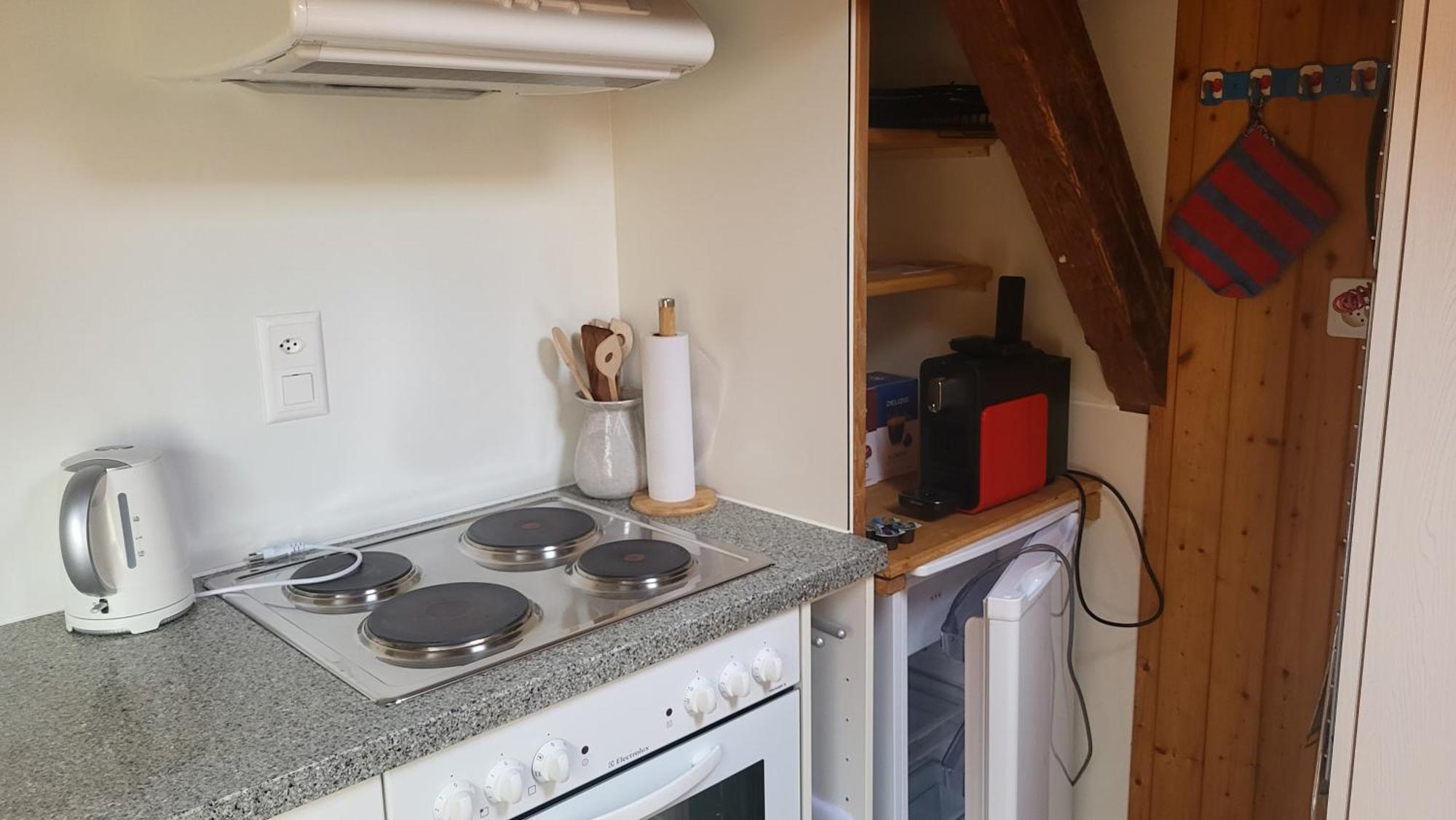 Auszeit Bed & Breakfast Wattenwil Luaran gambar